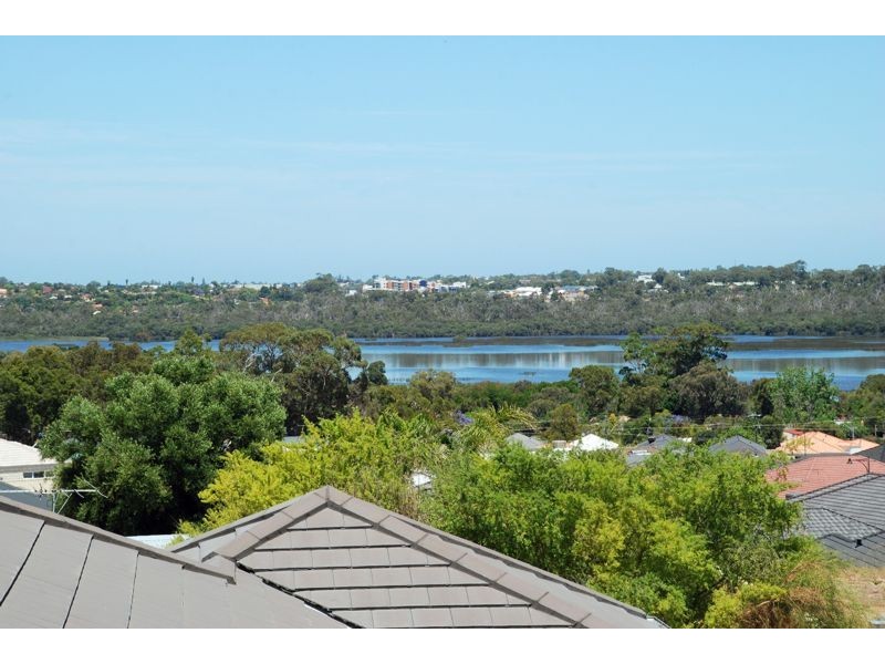 39 Messina Drive, Sinagra WA 6065