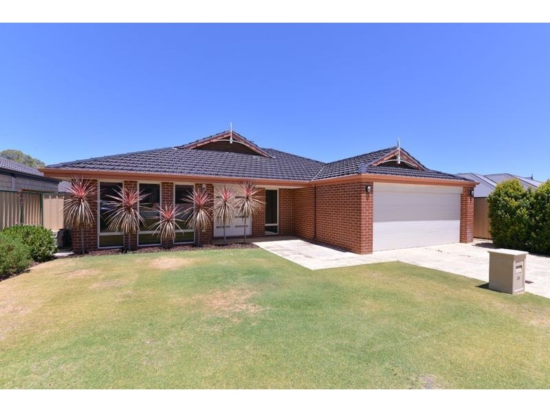 39 Messina Drive, Sinagra WA 6065