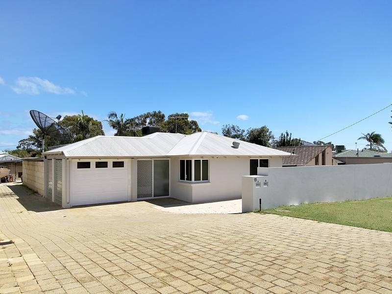 15a Rees Drive, Quinns Rocks WA 6030