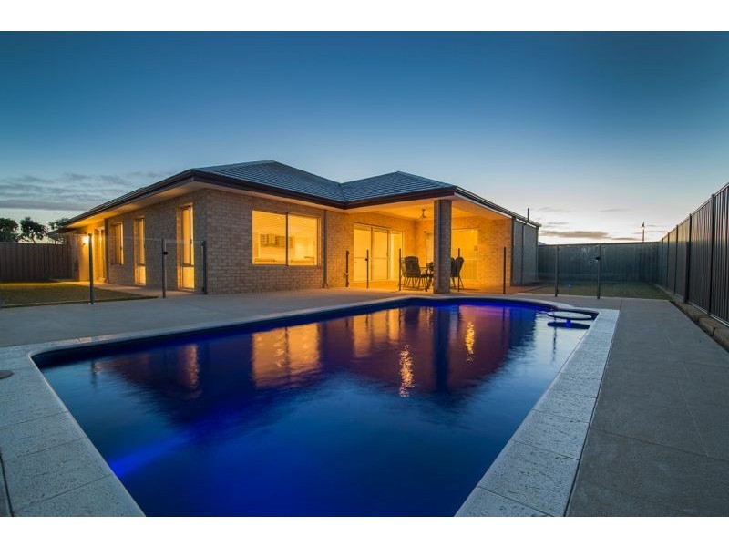 53 Myrlea Trail, Alkimos WA 6038