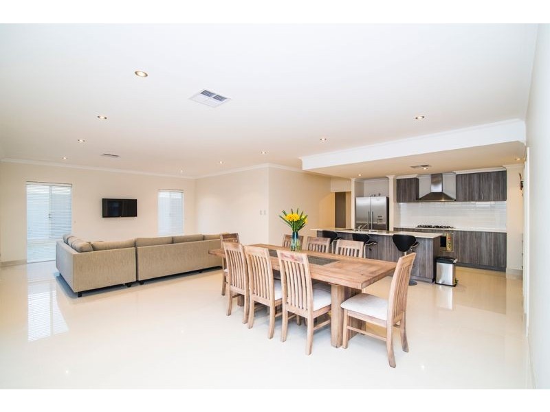 53 Myrlea Trail, Alkimos WA 6038