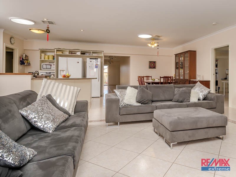 7 Warnford Street, Butler WA 6036