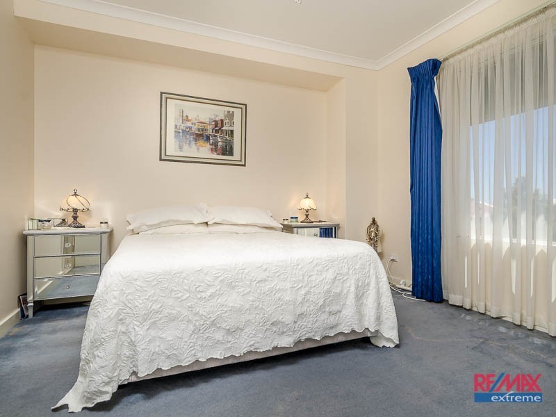 7 Warnford Street, Butler WA 6036