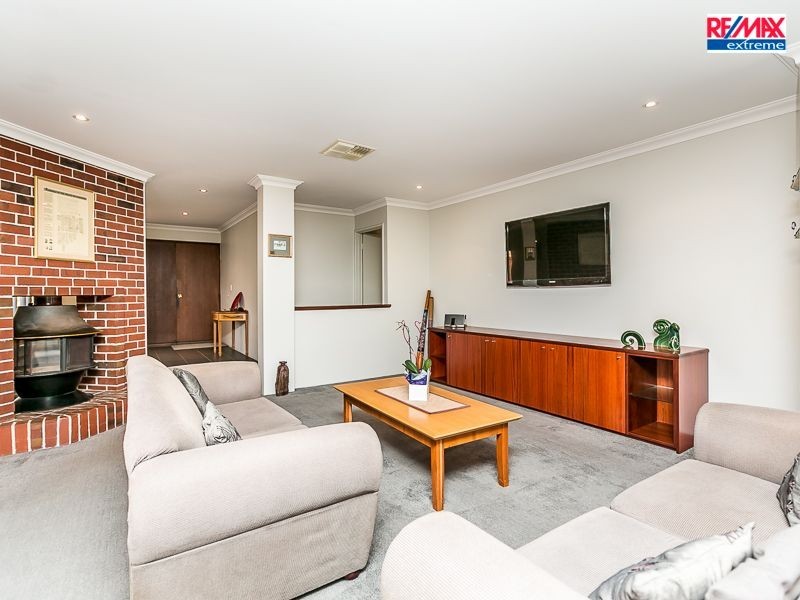 5 Mitra Court, Mullaloo WA 6027