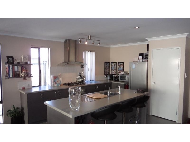 68 Chattanooga, Clarkson WA 6030