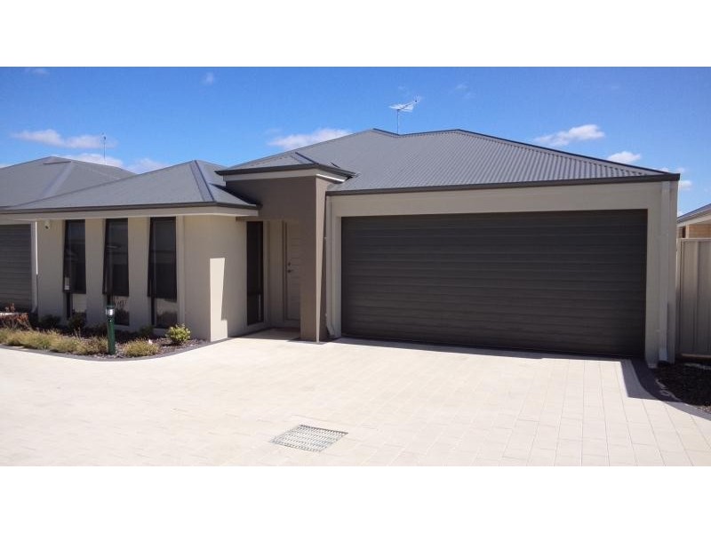 6/5 Titian Way, Tapping WA 6065