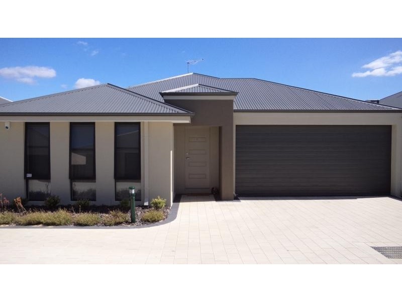 6/5 Titian Way, Tapping WA 6065