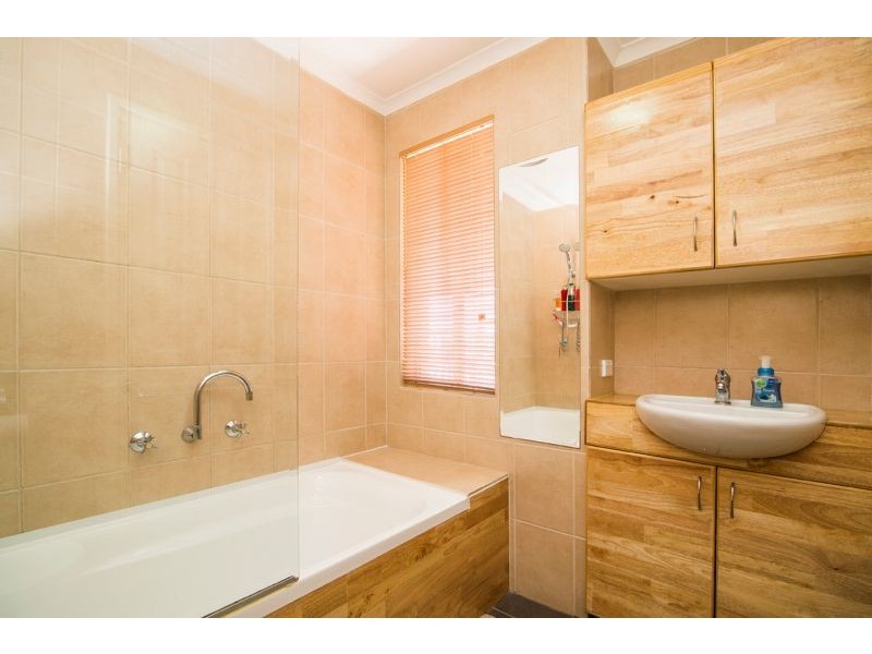 66 Santa Barbara Parade, Quinns Rocks WA 6030