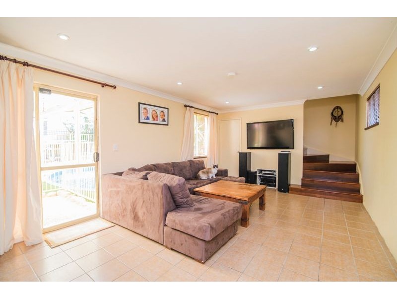 66 Santa Barbara Parade, Quinns Rocks WA 6030