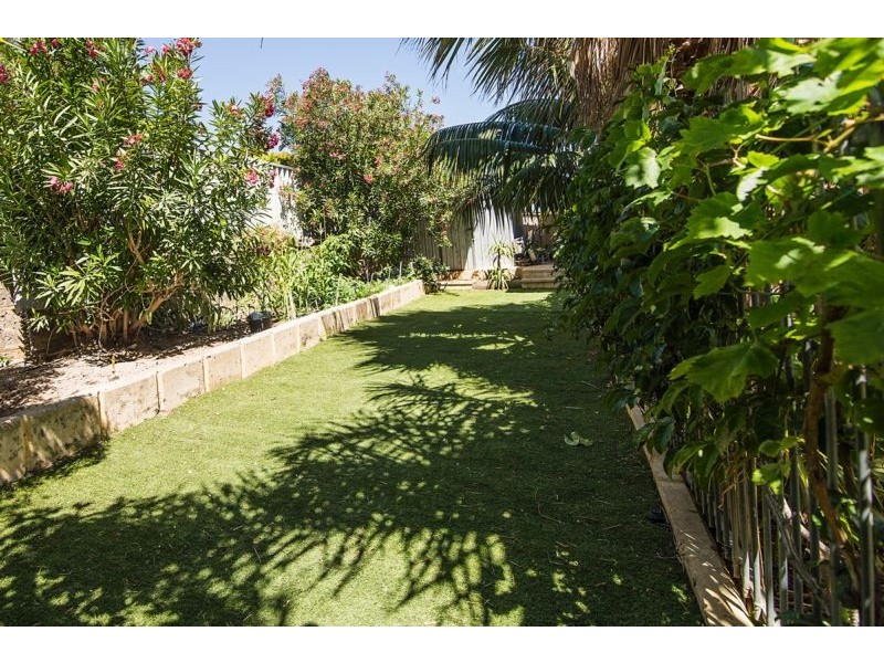 66 Santa Barbara Parade, Quinns Rocks WA 6030