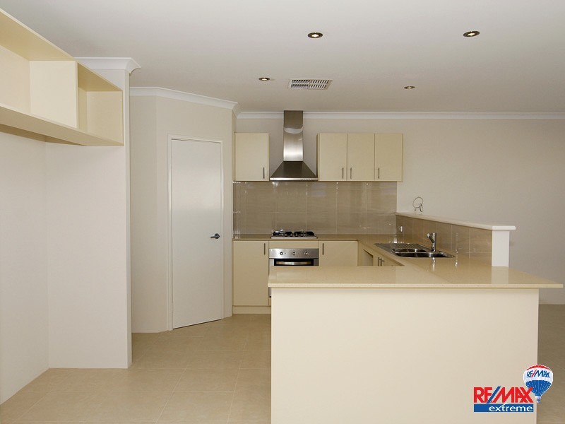 32 Lillico Ave, Burns Beach WA 6028