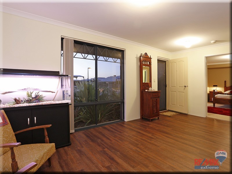 18 Amersham Crescent, Butler WA 6036