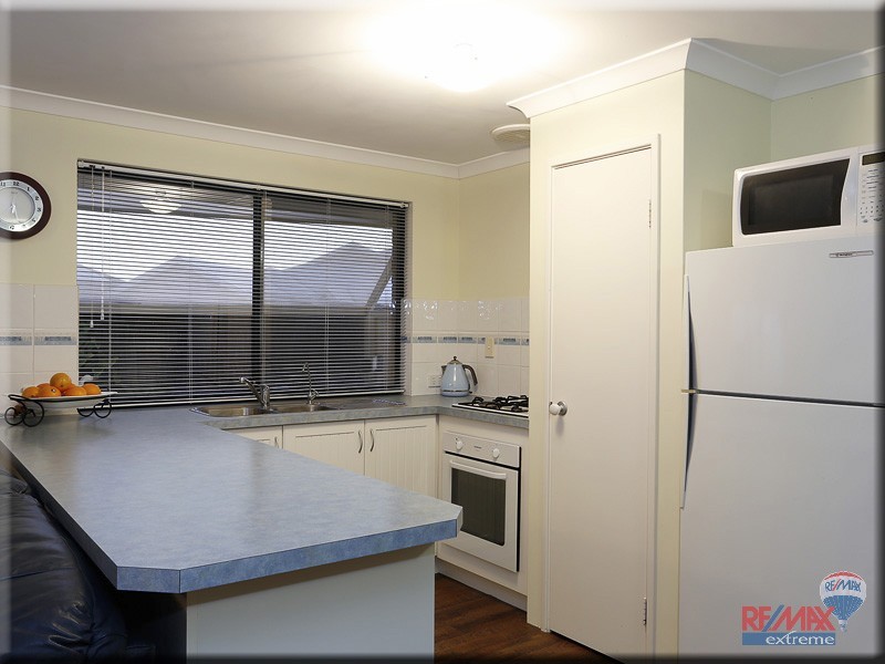 18 Amersham Crescent, Butler WA 6036