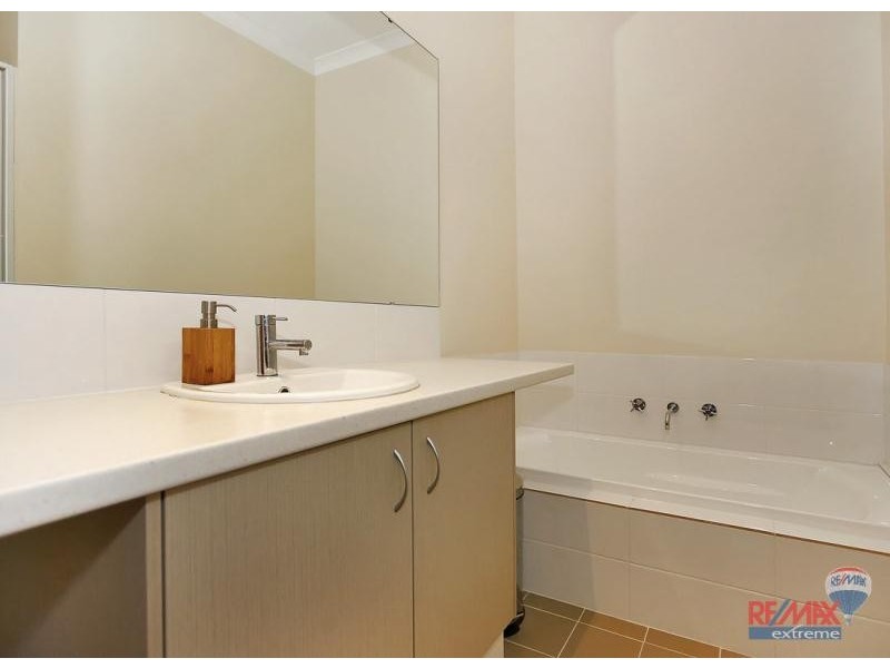 18 Lockerbie Turn, Butler WA 6036