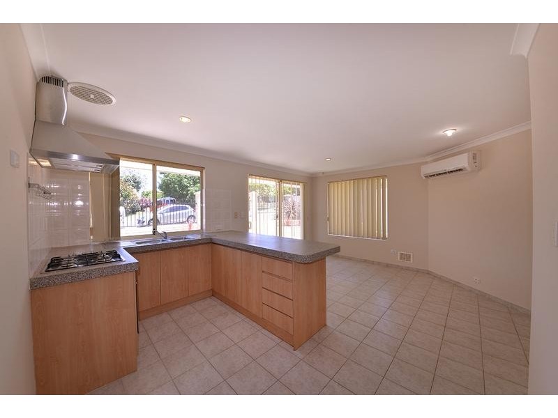 17C Fletching Street, Balga WA 6061