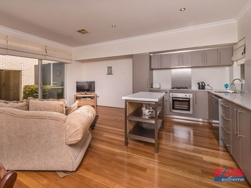 12c Marchwood Blvd, Butler WA 6036