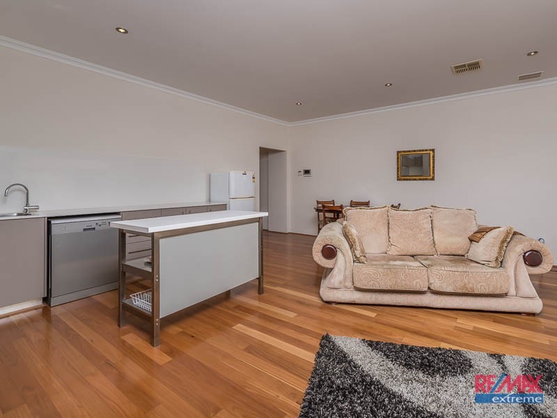 12c Marchwood Blvd, Butler WA 6036