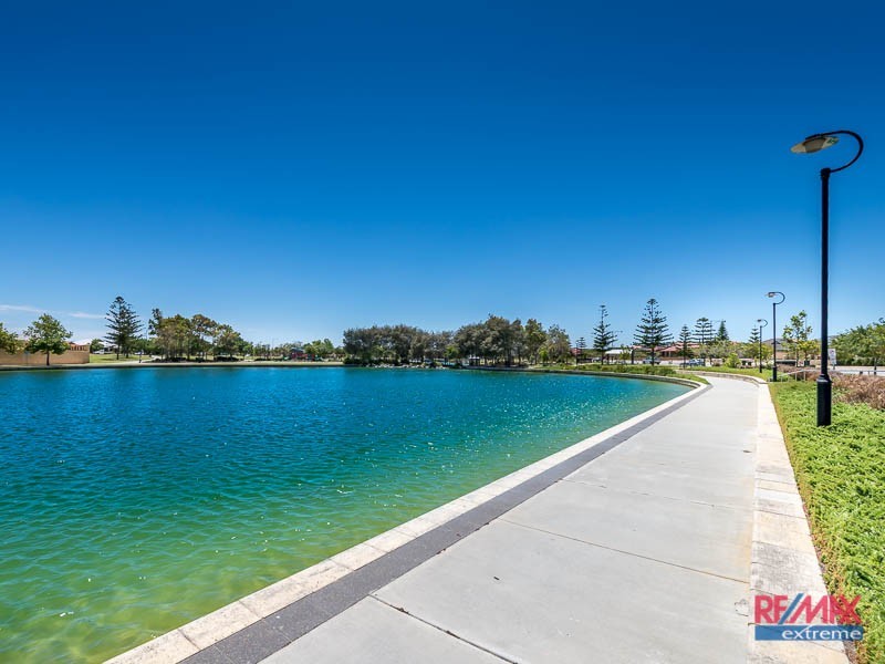 12c Marchwood Blvd, Butler WA 6036