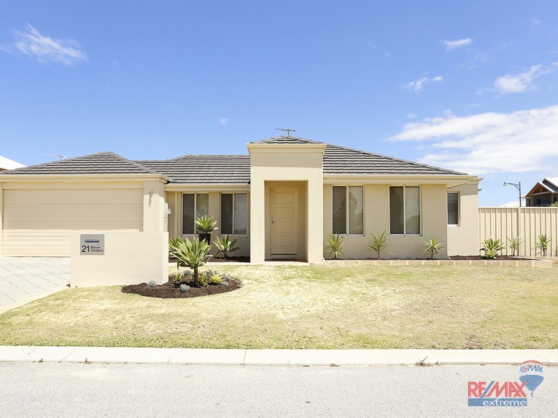 21 Bonvin Gardens, Tapping WA 6065