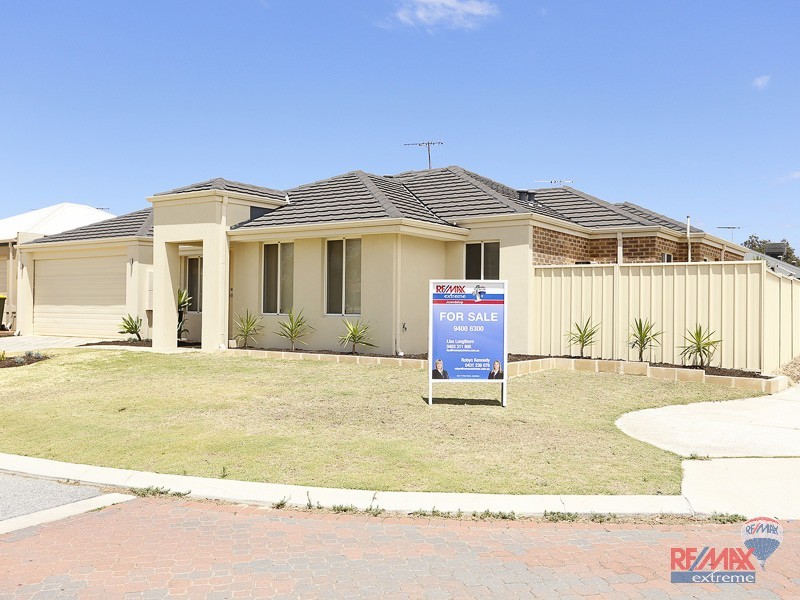 21 Bonvin Gardens, Tapping WA 6065