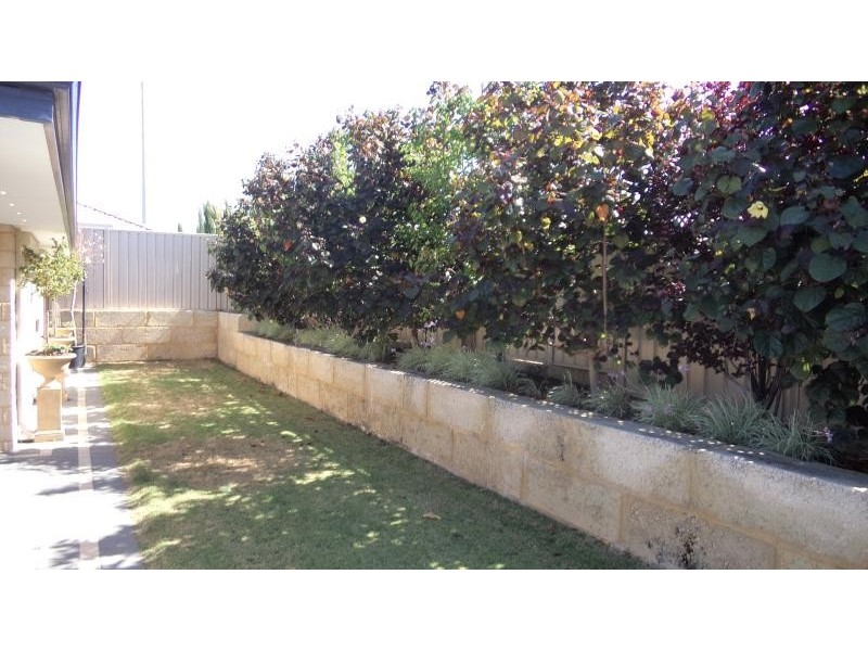 23 Cruiser Turn, Landsdale WA 6065