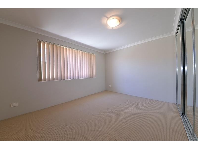 156 St Stephens Crescent, Tapping WA 6065