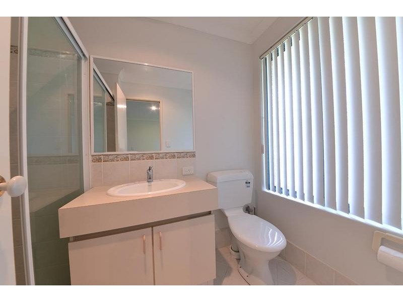 12 Mangrove Circuit, Banksia Grove WA 6031