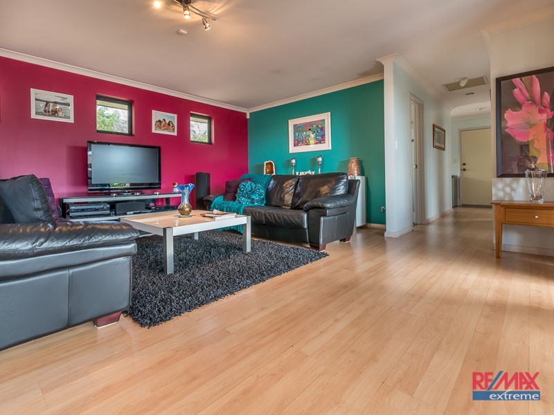 53 Tollesbury Avenue, Butler WA 6036