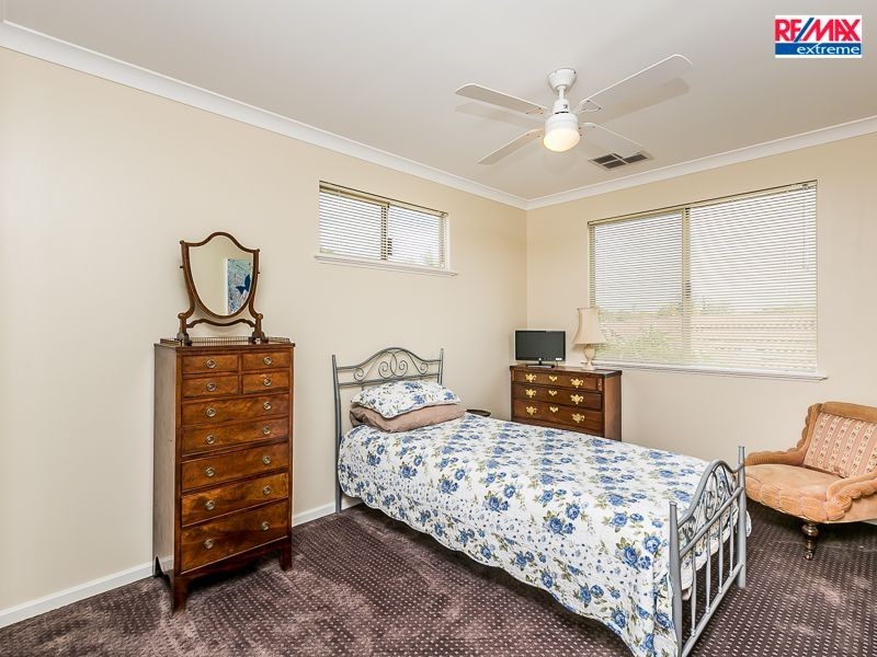 20A Twickenham Drive, Kingsley WA 6026