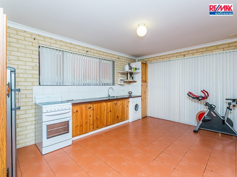 8 Parham Road, Quinns Rocks WA 6030