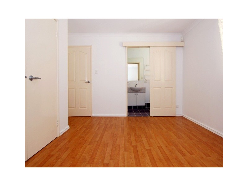 8 Parham Road, Quinns Rocks WA 6030