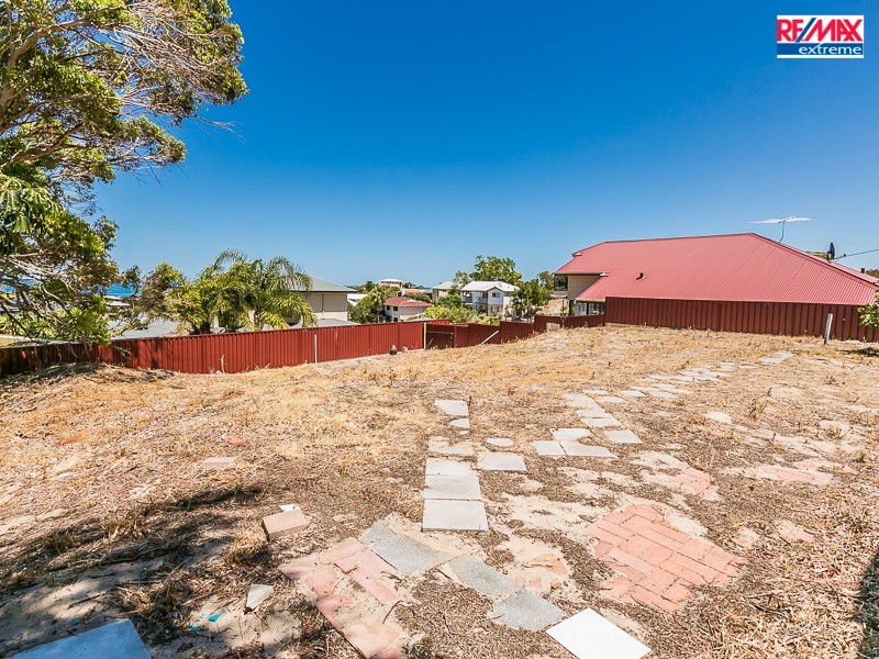 8 Parham Road, Quinns Rocks WA 6030