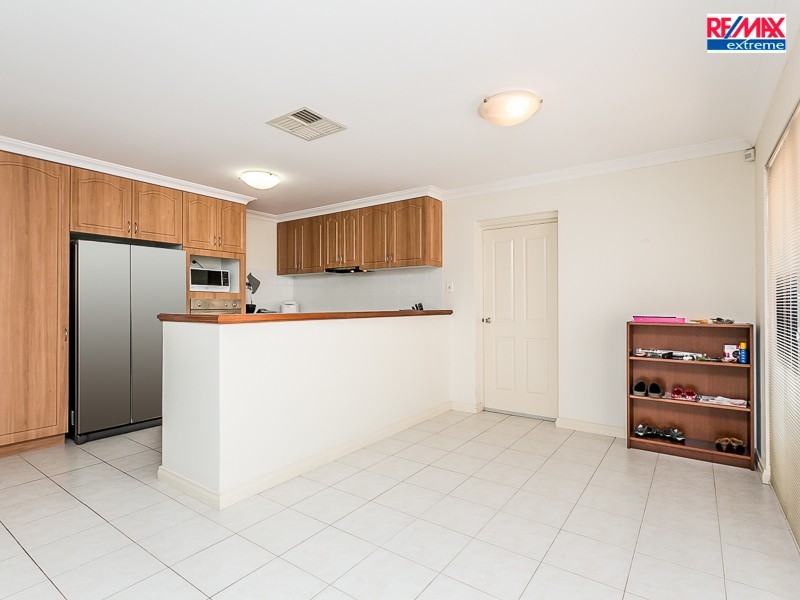 4/13 Santarosa Way, Stirling WA 6021