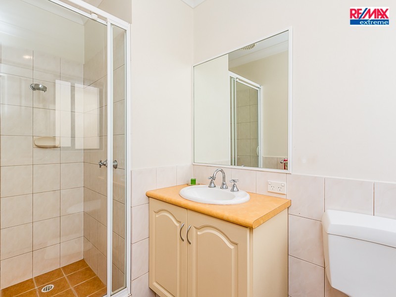 4/13 Santarosa Way, Stirling WA 6021