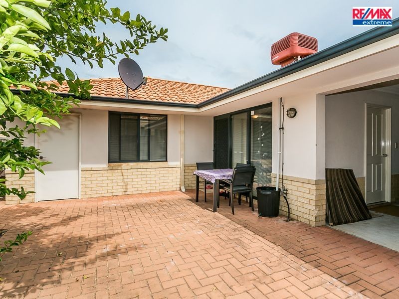 4/13 Santarosa Way, Stirling WA 6021