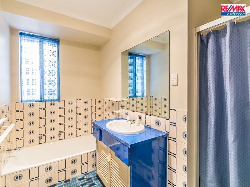 1 Ramose Close, Heathridge WA 6027