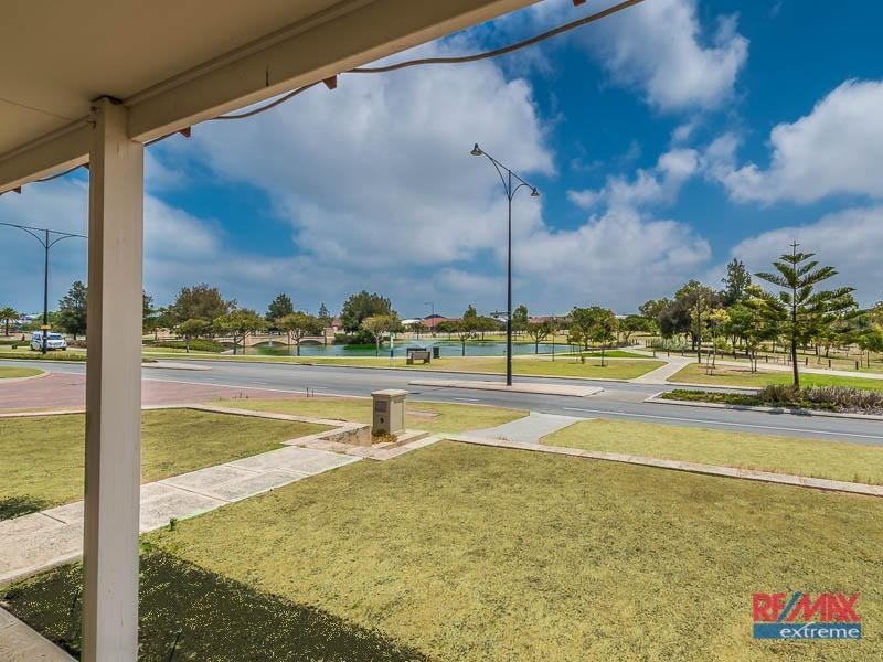 1 Swanmore Street, Butler WA 6036