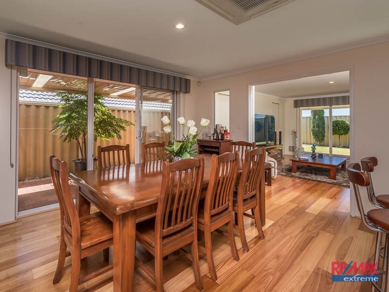 10 Kilgetty Gate, Butler WA 6036