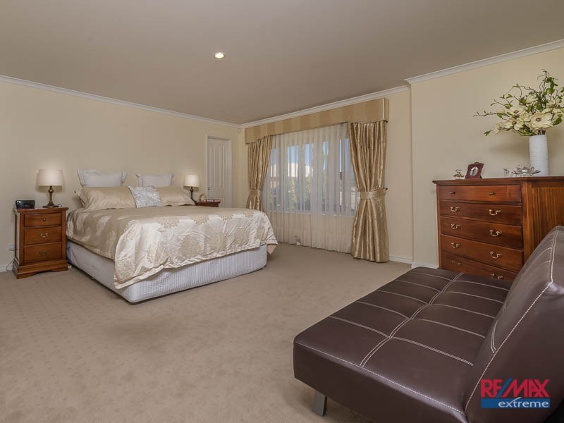 10 Kilgetty Gate, Butler WA 6036