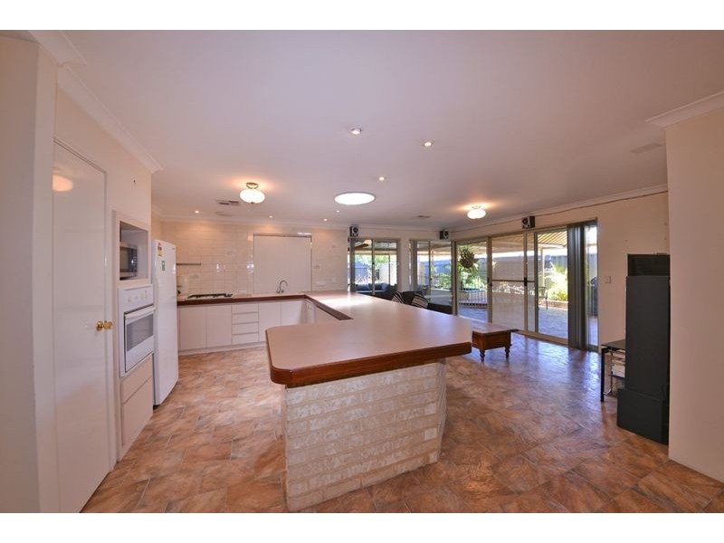 1 Gidley Cove, Quinns Rocks WA 6030