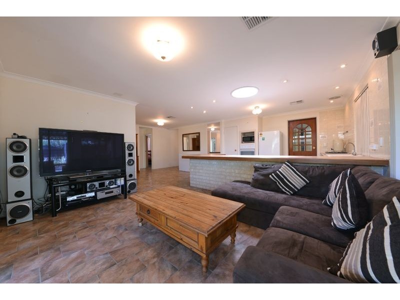 1 Gidley Cove, Quinns Rocks WA 6030