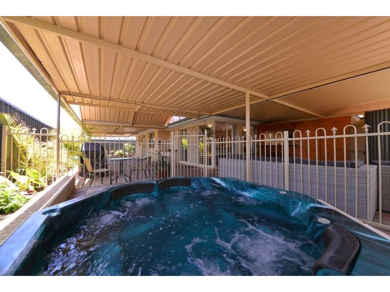 1 Gidley Cove, Quinns Rocks WA 6030