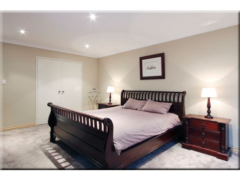 22 Ridgewood Boulevard, Ridgewood WA 6030