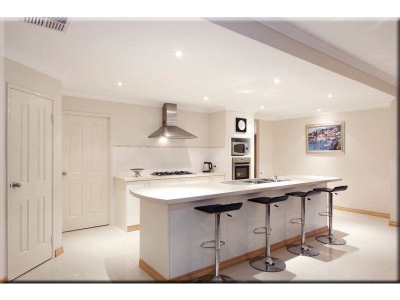 22 Ridgewood Boulevard, Ridgewood WA 6030