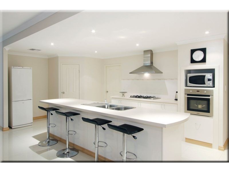 22 Ridgewood Boulevard, Ridgewood WA 6030