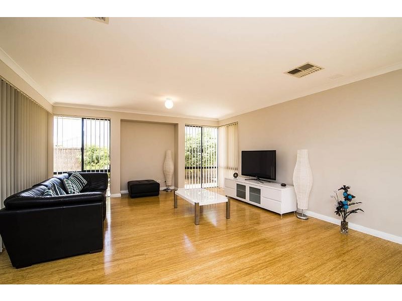 56 Pembury Way, Butler WA 6036