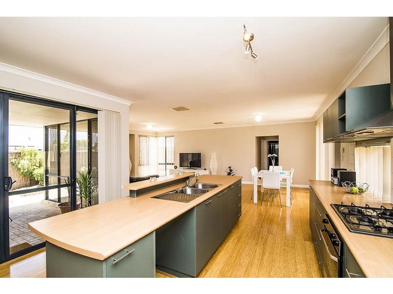 56 Pembury Way, Butler WA 6036