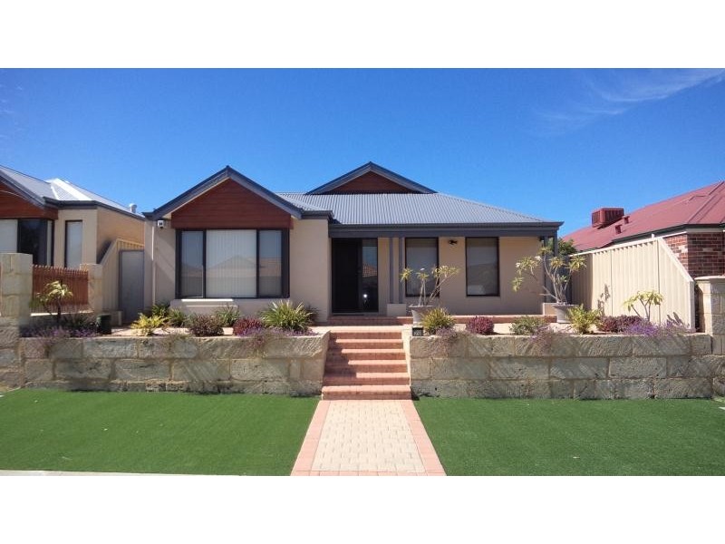 20 Heysham Bend, Butler WA 6036