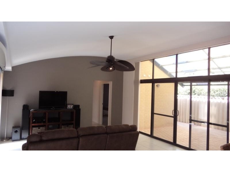 20 Heysham Bend, Butler WA 6036