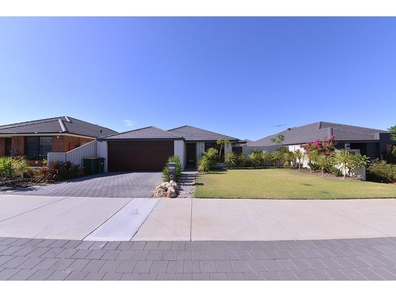 143 Shiraz Blvd, Pearsall WA 6065